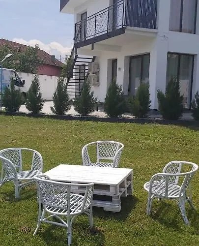 Accent House